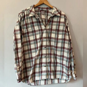 Carhartt Women’s Long  Sleeve Button Down Shirt | XXL (20)